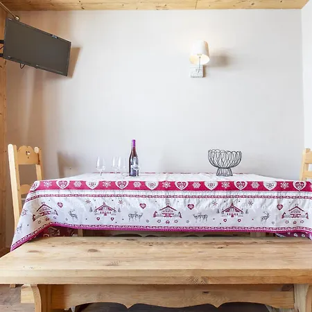 Appartamento & Aux Pieds - *